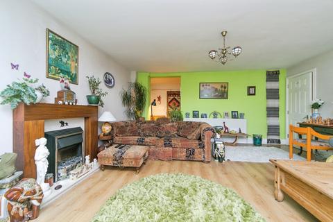 2 bedroom flat for sale, 39 Great Ormes Road, Llandudno, Conwy, LL30