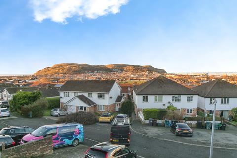 2 bedroom bungalow for sale, Maenan Road, Llandudno, Conwy, LL30