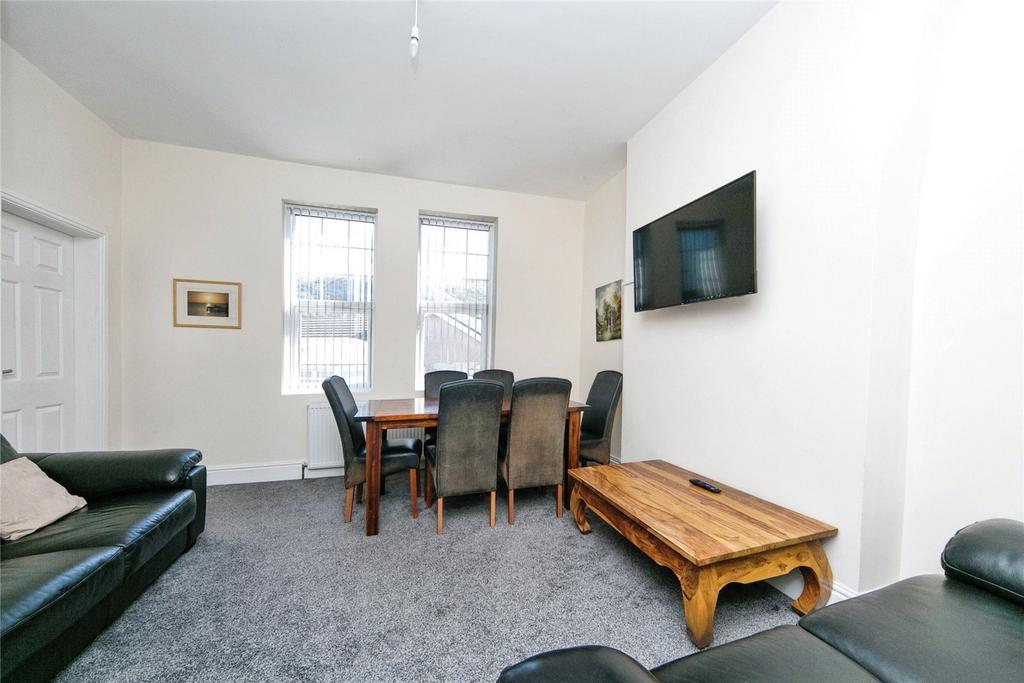 Flat 2