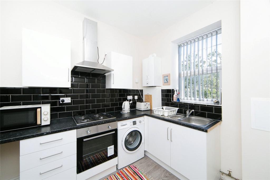 Flat 2 Kitchen