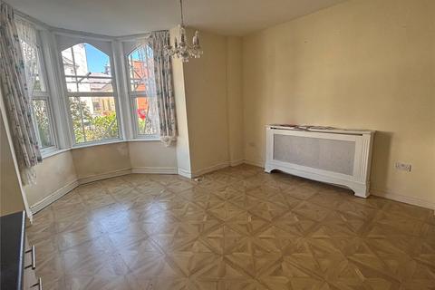 2 bedroom flat for sale, Chapel Street, Llandudno, Conwy, LL30