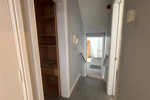 2 bedroom flat for sale, Chapel Street, Llandudno, Conwy, LL30