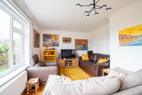 2 bedroom detached bungalow for sale, Meadow Way, Fairlight,