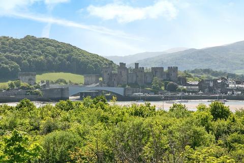 2 bedroom property for sale, Albert Drive, Deganwy, Conwy, LL31