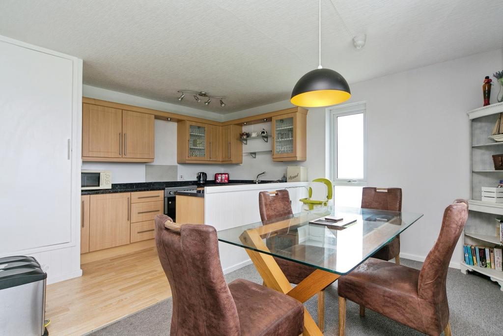 Kitchen Dining Area