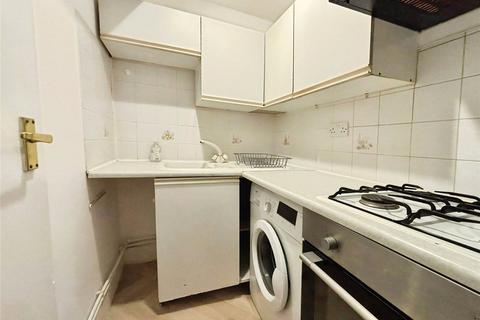 Studio to rent, Perham Road, London, W14