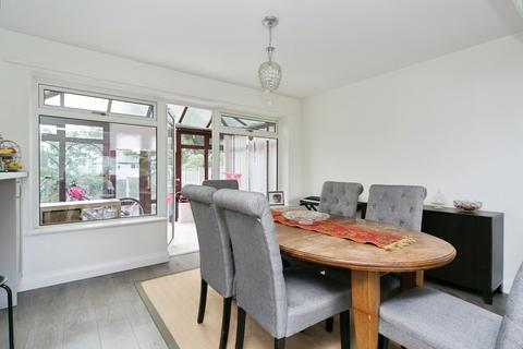 undefined, Tir Estyn, Deganwy, Conwy, LL31