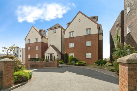 2 bedroom flat for sale, Deganwy Road, Deganwy, Conwy, LL31