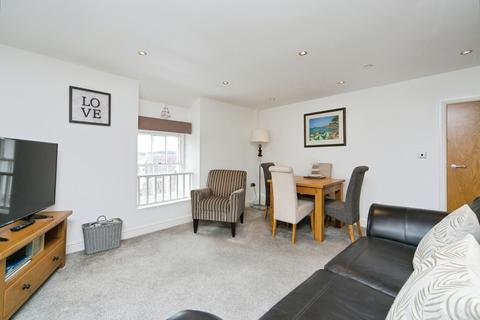 2 bedroom flat for sale, Abbey Road, Llandudno, Conwy, LL30