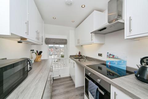 2 bedroom flat for sale, Abbey Road, Llandudno, Conwy, LL30