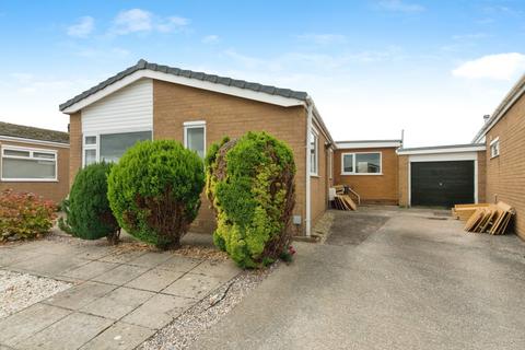 2 bedroom bungalow for sale, Drake Close, Penrhyn Bay, Llandudno, Conwy, LL30