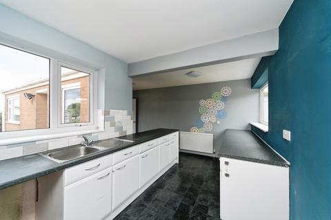 2 bedroom bungalow for sale, Drake Close, Penrhyn Bay, Llandudno, Conwy, LL30