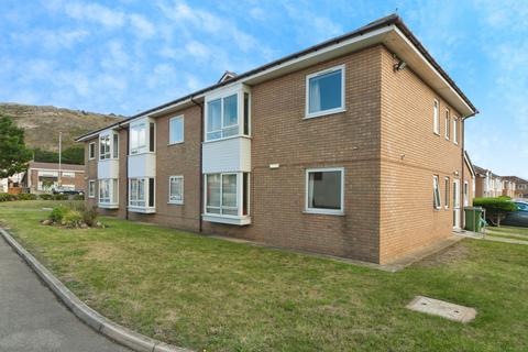 1 bedroom flat for sale, Gloddaeth Avenue, Llandudno, Conwy, LL30
