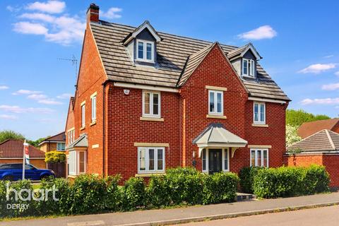 5 bedroom detached house for sale, Montague Way, Chellaston