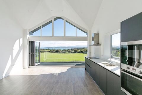 undefined, Traeth Bychan, Benllech, Anglesey, Sir Ynys Mon, LL73