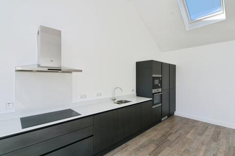 undefined, Traeth Bychan, Benllech, Anglesey, Sir Ynys Mon, LL73