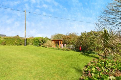 5 bedroom bungalow for sale, Bull Bay, Amlwch, Isle of Anglesey, LL68