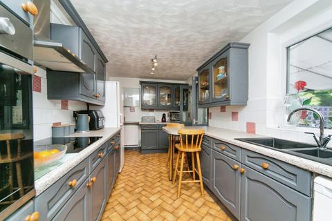 undefined, Penysarn, Anglesey, Sir Ynys Mon, LL69