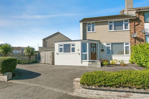 undefined, Awelfryn, Amlwch, Isle of Anglesey, LL68