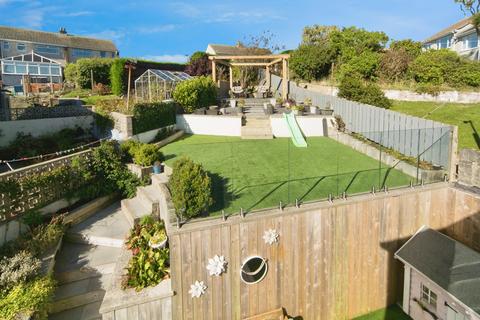 undefined, Awelfryn, Amlwch, Isle of Anglesey, LL68