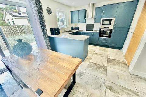 undefined, Lletroed Fawr, Penysarn, Anglesey, Sir Ynys Mon, LL69