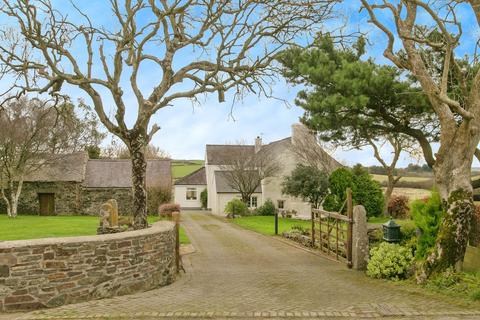 undefined, Llandyfrydog, Llannerch-y-Medd, Isle of Anglesey, LL71
