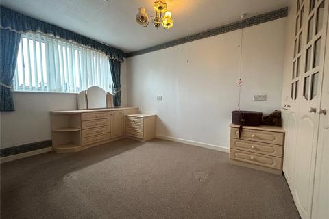 2 bedroom flat for sale, Llys Menai, Dale Street, Menai Bridge, Anglesey, LL59