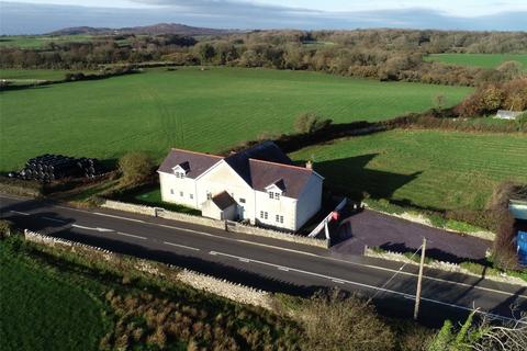 5 bedroom detached house for sale, Llanallgo, Moelfre, Anglesey, Sir Ynys Mon, LL72