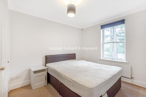 undefined, Woodside Avenue, London, N12