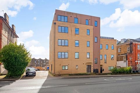2 bedroom flat for sale, Thurlow Park Road, London, SE21