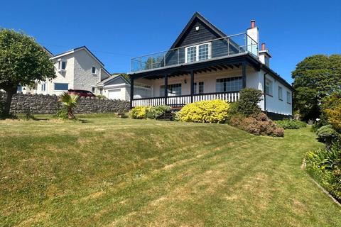 4 bedroom detached house for sale, Ffordd Cynlas, Benllech, Isle Of Anglesey, LL74