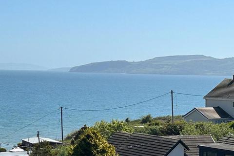 4 bedroom detached house for sale, Ffordd Cynlas, Benllech, Isle Of Anglesey, LL74