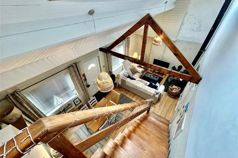 undefined, Moelfre, Isle of Anglesey, LL72