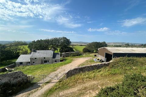 undefined, Mynydd Bodafon, Llannerch-y-Medd, Isle of Anglesey, LL71