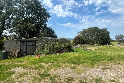 undefined, Mynydd Bodafon, Llannerch-y-Medd, Isle of Anglesey, LL71
