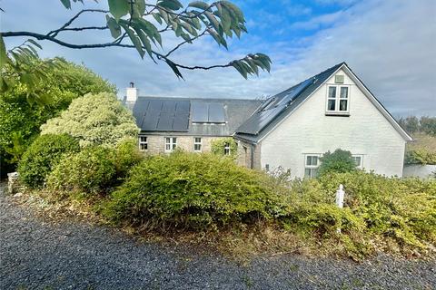 undefined, Mynydd Bodafon, Llannerch-y-Medd, Isle of Anglesey, LL71