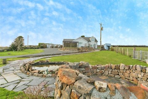 undefined, Llannerch-y-Medd, Isle of Anglesey, LL71