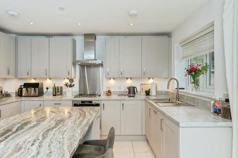 4 bedroom detached house for sale, Ffordd Trebeirdd, Mold, Flintshire, CH7