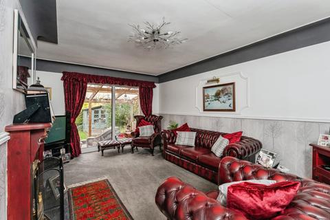 4 bedroom detached house for sale, Daulwyn Road, Buckley, Flintshire, CH7