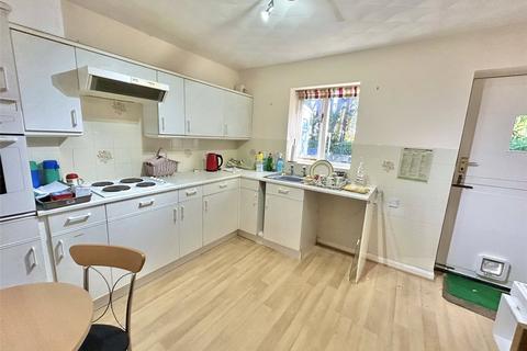 undefined, Manorside Close, Wirral, Merseyside, CH49