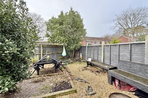 3 bedroom end of terrace house for sale, William Close, Christchurch BH23