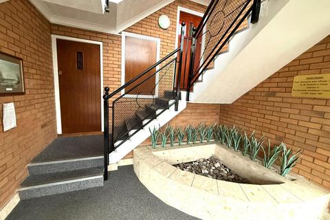 undefined, Priory Wharf, Birkenhead, Merseyside, CH41