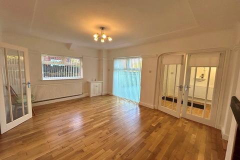 undefined, Shrewsbury Road, Prenton, CH43
