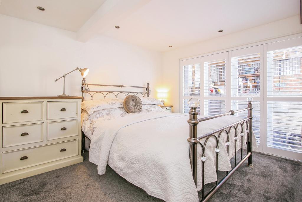 Prinicpal Bedroom