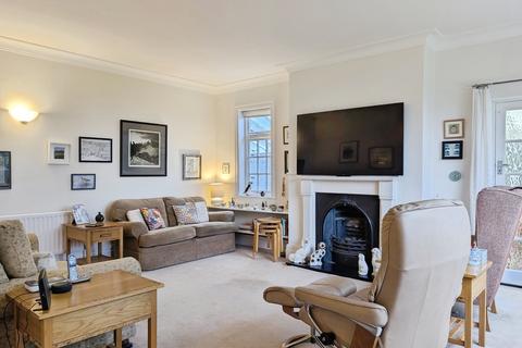 4 bedroom property for sale, Station Road, Kenton Bank Foot, Tyne and Wear, NE13