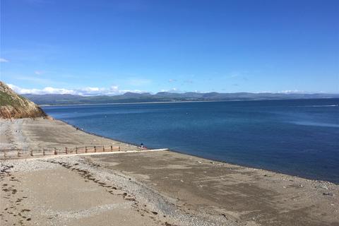6 bedroom terraced house for sale, Marine Terrace, Criccieth, Gwynedd, LL52