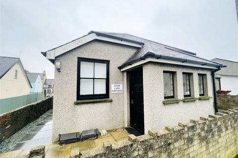 Property for sale, Henbont Road, Criccieth
