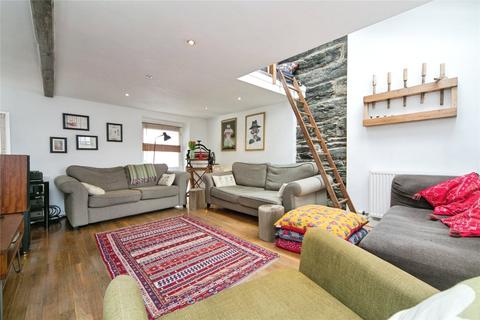 2 bedroom terraced house for sale, Bank Place, Porthmadog, Gwynedd, LL49