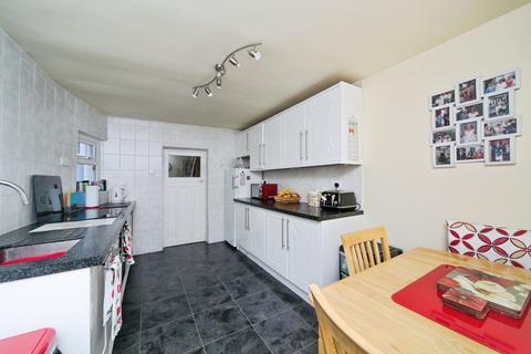 3 bedroom terraced house for sale, Cambrian Terrace, Criccieth, Gwynedd, LL52
