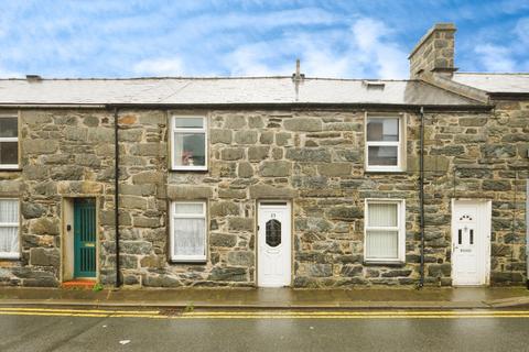 Glynllifon Street, Blaenau Ffestiniog, Gwynedd, LL41